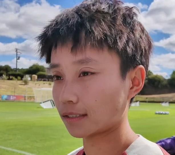 云鼎娱乐官方网站-张琳艳：大家没有松懈，赢朝鲜只是一场比赛；霜姐教了我很多